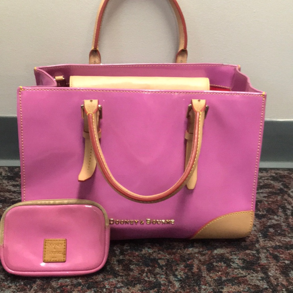 Dooney&Bourke Purse and wallet set